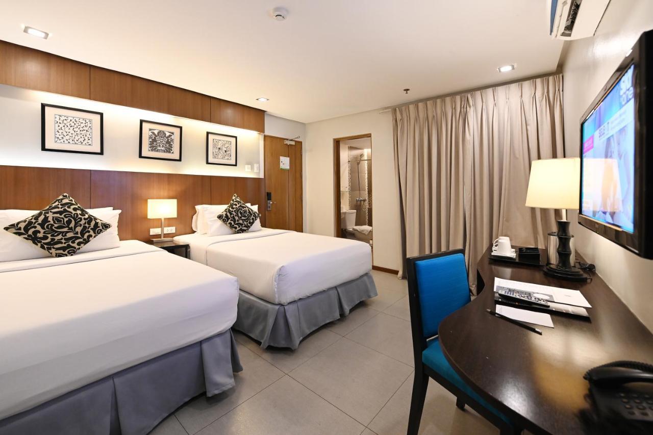 St. Mark Hotel Cebu Stadt Exterior foto